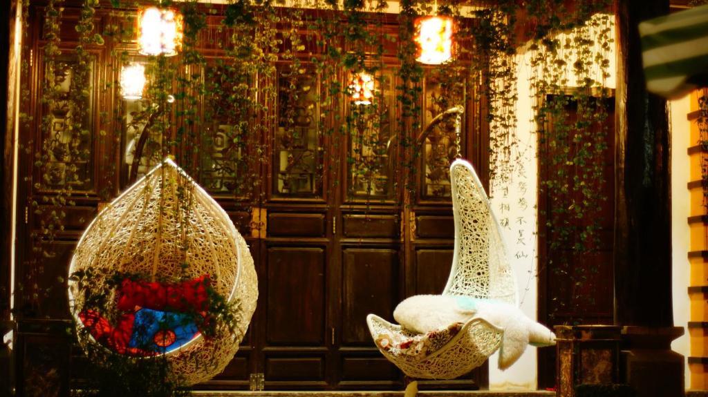 Lijiang Wangjia Courtyard Inn Екстериор снимка
